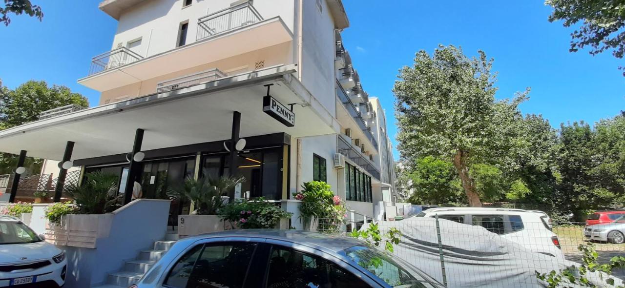 Hotel Penny Rimini Eksteriør bilde